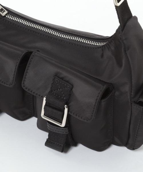 Heather（ヘザー）の「ナイロンポケットショルダーBAG 109474