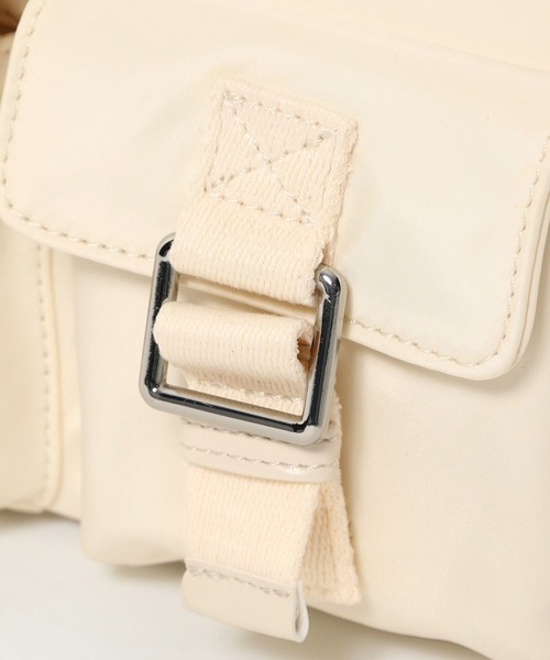 Heather(ヘザー)の「ナイロンポケットショルダーBAG 109474(ショルダーバッグ・レディース・アイボリー/ブラック/ピンク・ONE SIZE)」の14枚目の写真