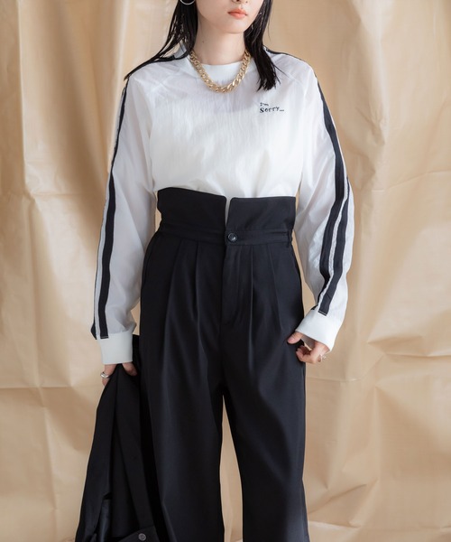 bohmal(ボマール)の「ウエストデザイン2WAYタックワイドパンツ(スラックス・レディース・グレー/ブラック・MEDIUM/SMALL/LARGE)」の5枚目の写真