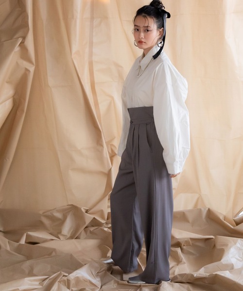 bohmal(ボマール)の「ウエストデザイン2WAYタックワイドパンツ(スラックス・レディース・グレー/ブラック・MEDIUM/SMALL/LARGE)」の4枚目の写真