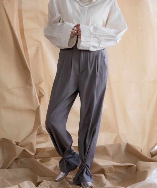 bohmal(ボマール)の「ウエストデザイン2WAYタックワイドパンツ(スラックス・レディース・グレー/ブラック・MEDIUM/SMALL/LARGE)」の17枚目の写真