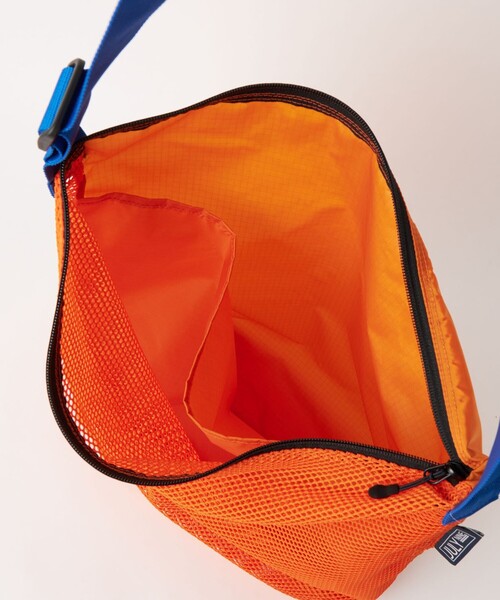 JULY NINE（ジュライナイン）の「【別注】＜JULY NINE×green label relaxing＞シークエル ショルダーバッグ（ショルダーバッグ・メンズ・ホワイト/ベージュ/オレンジ/ブラック・FREE）」の12枚目の写真