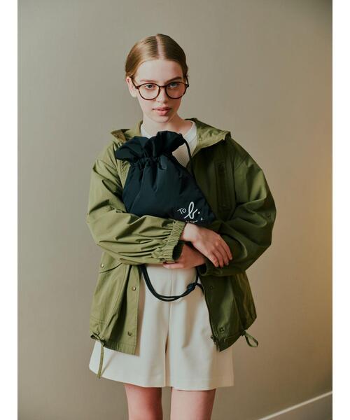 To b. by agnes b.（トゥービーバイアニエスベー）の「WV85 SAC パフィードロウストリング2WAYバッグ（トートバッグ・レディース・ブラック・FREE）」の7枚目の写真