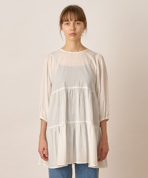 ALLUMER(アリュメール)の「スリークオーターバルーンスリーブティアードワンピース(ワンピース・レディース・ホワイト/ブラック・1)」の3枚目の写真