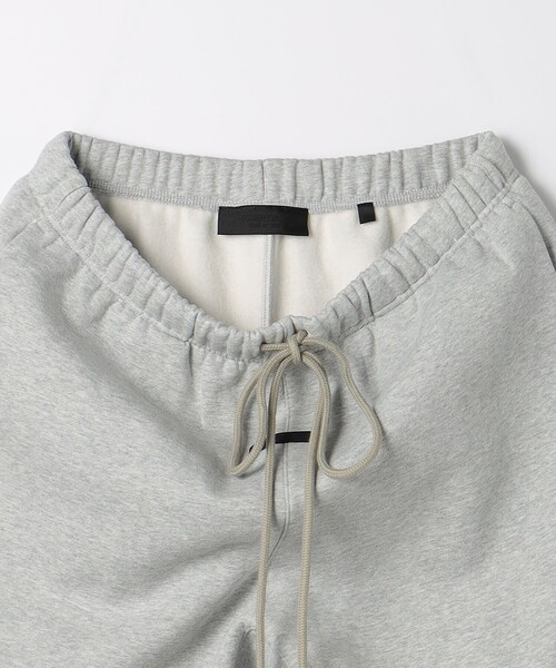 FOG ESSENTIALS（エフオージーエッセンシャルズ）の「＜FEAR OF GOD ESSENTIALS＞ スウェット ショーツ（スウェットパンツ・メンズ・ブラック/ライトグレー/ベージュ・XS/S/M/L）」の7枚目の写真