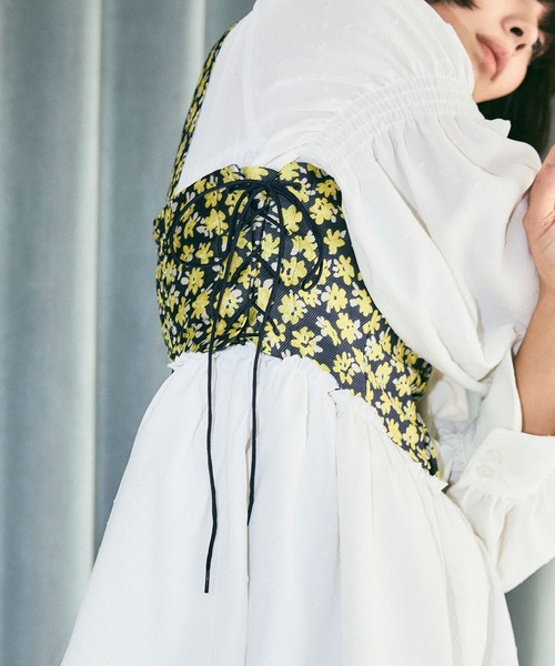 ELLEgirl（エルガール）の「フロントホックフラワービスチェ【ELLEgirl/エル ガール】（キャミソール・レディース・ブラック/ネイビー・FREE）」の9枚目の写真