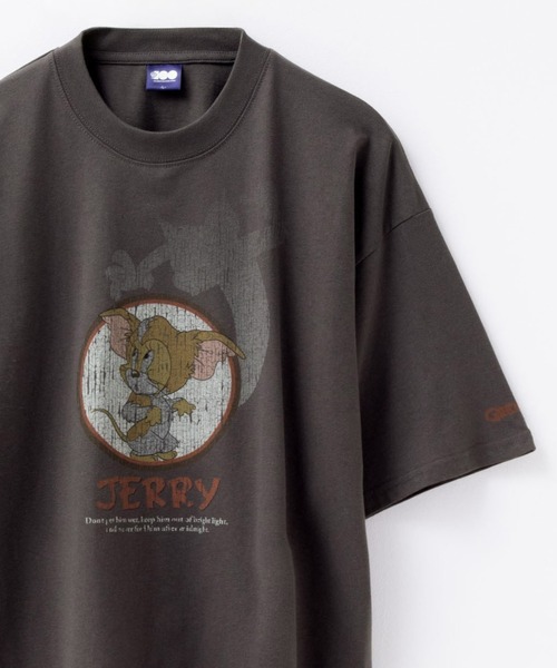Tom&Jerry(トムアンドジェリー)の「TOM&JERRYヴィンテージ風プリントTEE(Tシャツ/カットソー・メンズ・ブラック系2/ブラック系1/ブラック系4/ブラック系3・M/XL/L)」の1枚目の写真