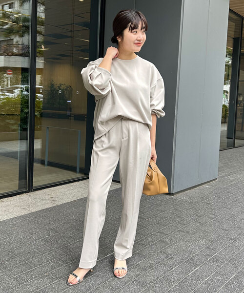 SLOBE IENA(スローブイエナ)の「《WEB/一部店舗限定》クレータークロスバックゴムセミストレートパンツ(スラックス・レディース・ブラック/グレー・38/36)」の11枚目の写真