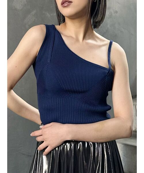 MURUA（ムルーア）の「アシメショルダーオープンニット（ニット/セーター・レディース・ネイビー/レッド/ブラック/グレー・FREE）」の3枚目の写真