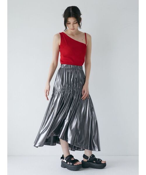 MURUA（ムルーア）の「アシメショルダーオープンニット（ニット/セーター・レディース・ネイビー/レッド/ブラック/グレー・FREE）」の10枚目の写真