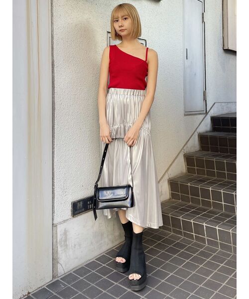 MURUA（ムルーア）の「アシメショルダーオープンニット（ニット/セーター・レディース・ネイビー/レッド/ブラック/グレー・FREE）」の21枚目の写真