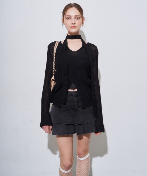 MOCOA'S(モコアズ)の「キーネックメッシュトップス(Tシャツ/カットソー・レディース・ホワイト/ブラック・FREE)」の4枚目の写真