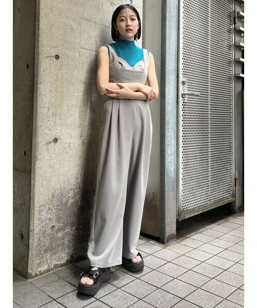 MURUA（ムルーア）の「ビスチェレイヤードロンパース（ワンピース・レディース・グレー/ブラック・FREE）」の14枚目の写真