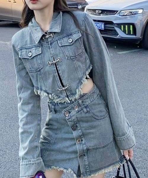 gossip！ロサンゼルス（ゴシップロサンゼルス）の「テーラージャケット×スカート　デニムセットアップ（セットアップ・レディース・ブルー・L/M/S）」の6枚目の写真