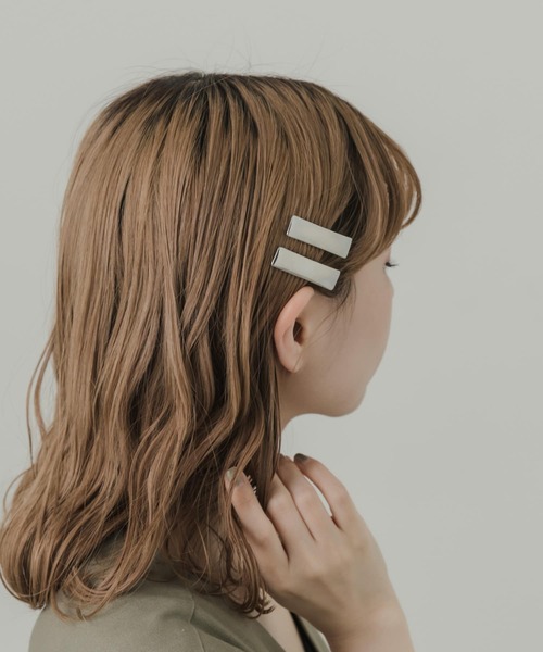 SMELLY(スメリー)の「スクエア2セットピン(ヘアピン・レディース・ブラック/シルバー・-)」の4枚目の写真