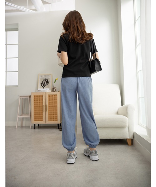 CHAN ME(チャンミ)の「ふくれジャガードジョガーパンツ(その他パンツ・レディース・ブラック/ベージュ/ブルー・MEDIUM/LARGE/X-LARGE)」の14枚目の写真