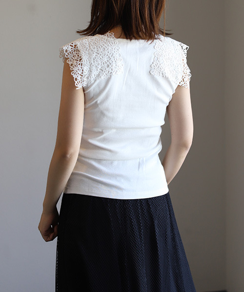 REAL CUBE（リアルキューブ）の「レースタンクトップ（タンクトップ・レディース・ブラック/オフホワイト・FREE）」の4枚目の写真