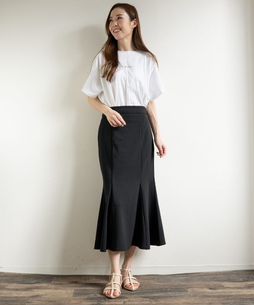 Fabby fabby（ファビィーファビィー）の「ネックベルトストラップフラットサンダル（サンダル・レディース・オフホワイト/ブラック/シルバー・LARGE/SMALL/MEDIUM）」の14枚目の写真