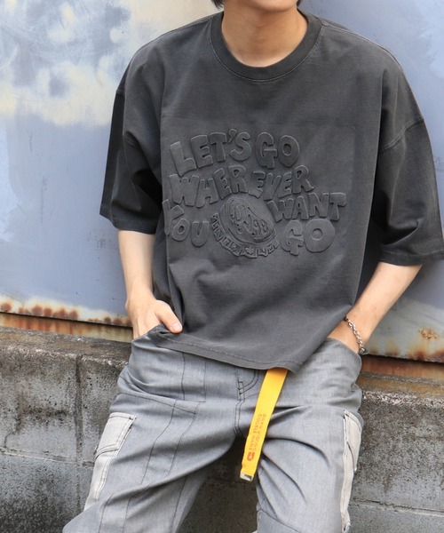 DOUBLE NAME（ダブルネーム）の「ピグメント加工エンボスロゴTEE/ユニセックス（Tシャツ/カットソー・レディース・ベージュ/スミクロ/グリーン・FREE）」の14枚目の写真