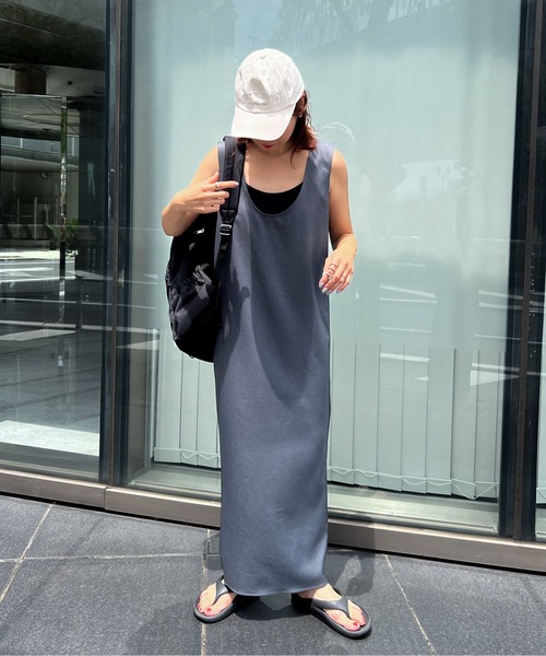 feepur(フェピュール)の「Uネックナローワンピース(ワンピース・レディース・グレー/アイボリー/ブラック・SMALL/MEDIUM)」の17枚目の写真