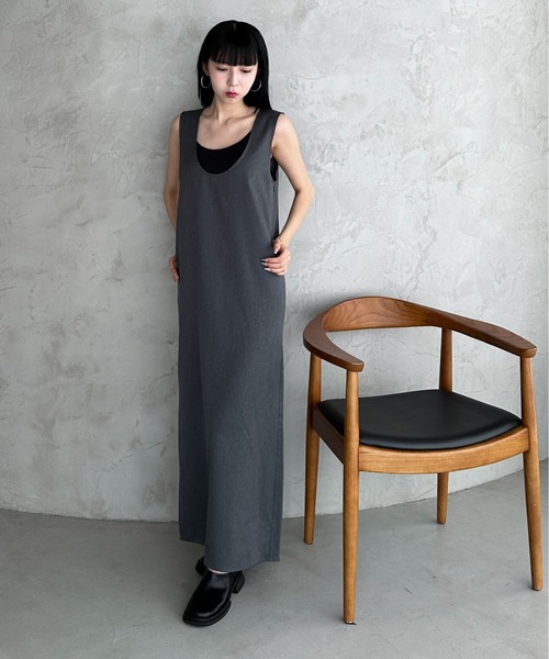 feepur(フェピュール)の「Uネックナローワンピース(ワンピース・レディース・グレー/アイボリー/ブラック・SMALL/MEDIUM)」の19枚目の写真