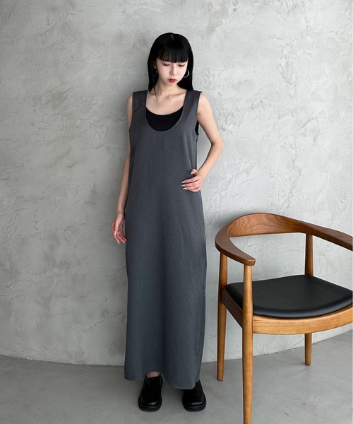feepur(フェピュール)の「Uネックナローワンピース(ワンピース・レディース・グレー/アイボリー/ブラック・SMALL/MEDIUM)」の20枚目の写真