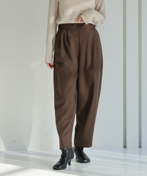 itto...(イット)の「ストレッチツイルカーブパンツ(スラックス・レディース・ブラック/ブラウン/グレー・M)」の19枚目の写真