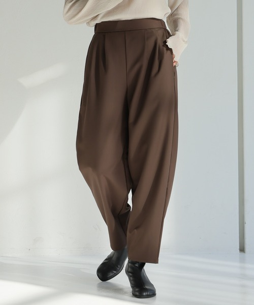 itto...(イット)の「ストレッチツイルカーブパンツ(スラックス・レディース・ブラック/ブラウン/グレー・M)」の21枚目の写真