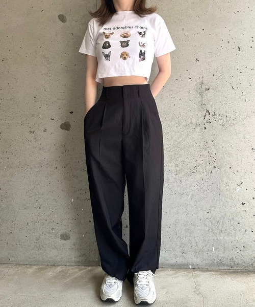 cuorequal(クオレコール)の「犬いっぱい半袖ショート丈Tシャツ(Tシャツ/カットソー・レディース・ベージュ/ネイビー・FREE)」の10枚目の写真