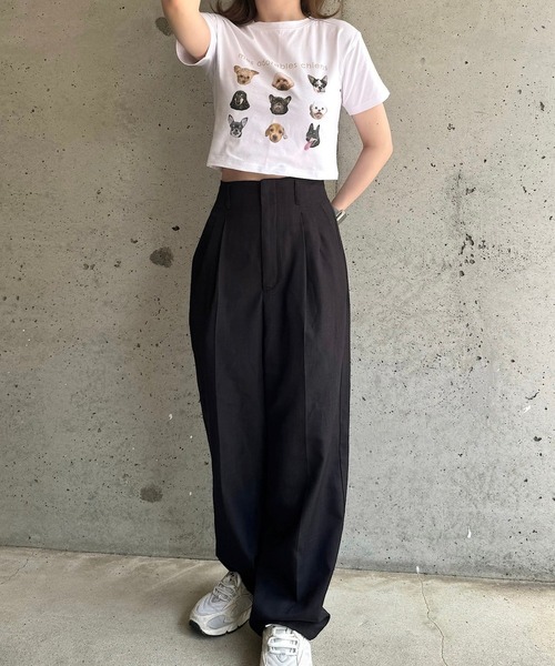 cuorequal(クオレコール)の「犬いっぱい半袖ショート丈Tシャツ(Tシャツ/カットソー・レディース・ベージュ/ネイビー・FREE)」の7枚目の写真