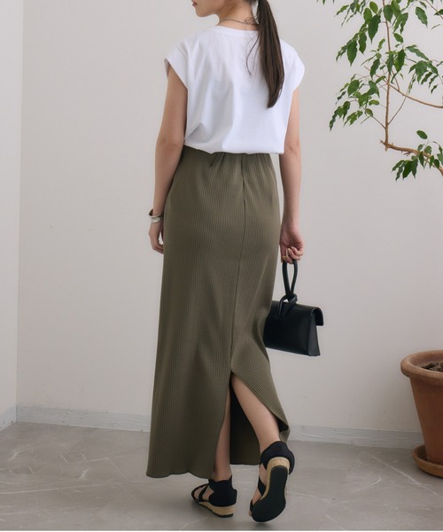 Dignite collier(ディニテコリエ)の「Dignite collier ノースリーブロゴT(Tシャツ/カットソー・レディース・ブラック/ホワイト・FREE)」の17枚目の写真