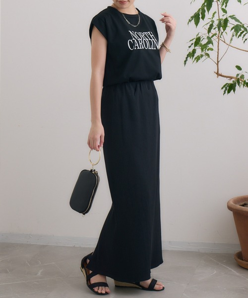 Dignite collier(ディニテコリエ)の「Dignite collier ノースリーブロゴT(Tシャツ/カットソー・レディース・ブラック/ホワイト・FREE)」の6枚目の写真