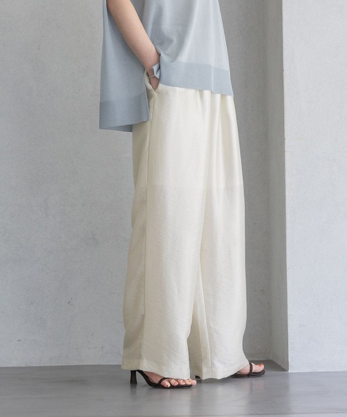 A part by（アパートバイ）の「ブライトイージーパンツ（その他パンツ・レディース・ブラック/アイボリー/ブラウン/ライトブルー/ダークブラウン・FREE）」の2枚目の写真