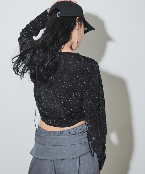 VIOLETTA（ヴィオレッタ）の「ストーン付きベロアロングTシャツ（Tシャツ/カットソー・レディース・グレー/ブラック・FREE）」の5枚目の写真