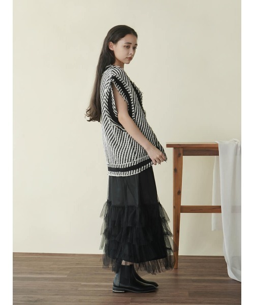 FIKA.（フィーカ）の「Tulle tiered skirt（スカート・レディース・ブラック/アイボリー・MEDIUM）」の14枚目の写真