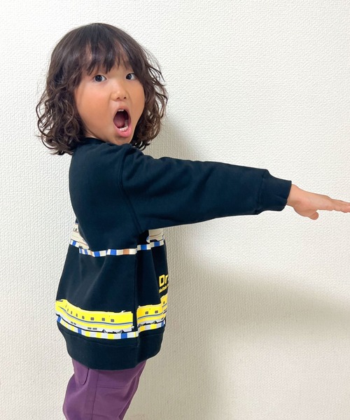 SKAPE（エスケープ）の「923W7ﾄﾚｰﾅｰ（スウェット・キッズ・グレー/ブラック・120cm/110cm/100cm/90cm）」の4枚目の写真