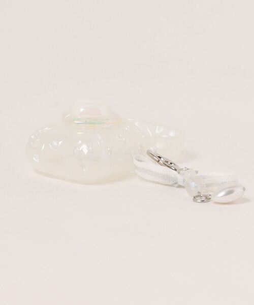 Mayree（メイリー）の「【float】ホワイトデザイン ハート パール エアポッズ/エアポッズプロ ケース カバー【AirPods 第1世代/第2世代/第3世代/pro/pro2】（ヘッドフォン/イヤホン・レディース・その他2/その他1・D/C/B/A）」の9枚目の写真