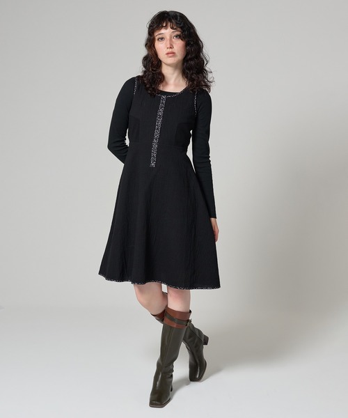 TINA：JOJUN（ティーナジョジュン）の「バイカラー スクエアトゥロングブーツ TINA：JOJUN（ブーツ・レディース・カーキ/シルバー・S/M/L）」の6枚目の写真