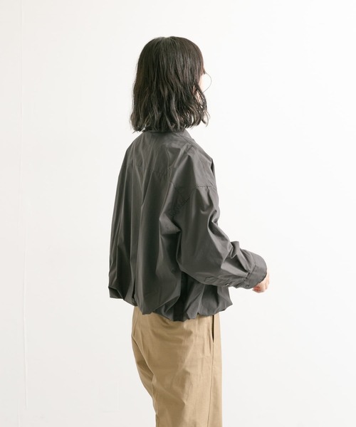 GYMPHLEX（ジムフレックス）の「GYMPHLEX　TTO SHORT BUTTONDOWN SHIRTS Long-Sleeve（シャツ/ブラウス・レディース・イエロー/スミクロ/ホワイト・14）」の14枚目の写真