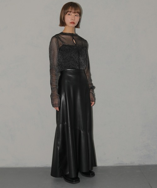 cheriella（シェリエラ）の「【cheriella】新色追加　ウェーブホール　ソフトラメシアートップス（Tシャツ/カットソー・レディース・ブラック/ブルーグリーン/チャコール/アイボリー・M）」の13枚目の写真