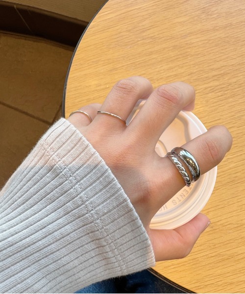 ciite'(シーテ)の「【金属アレルギー対応】ワインディングリング サージカルステンレス(リング・レディース・ゴールド/シルバー・15号/13号/11号)」の9枚目の写真