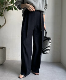 スラックスパンツ