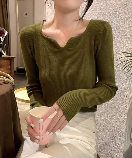 Girly Doll(ガーリードール)の「キーネック長袖リブニット(ニット/セーター・レディース・カーキ/ブラウン/ベージュ/ブラック/キャメル/ホワイト・FREE)」の5枚目の写真