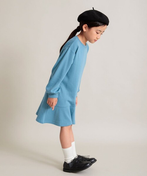 DRC branshes(ディーアールシーブランシェス)の「【WEB限定/DRC/やわらか薄手裏毛】裾フレア切替・袖ボリューム長袖ワンピース(ワンピース・キッズ・ラベンダー/ブルー/グレー/ブラック・90/110/100/130/120/150/140)」の11枚目の写真