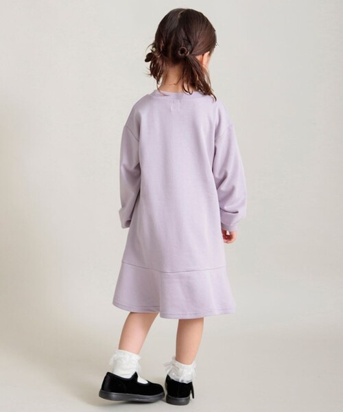 DRC branshes(ディーアールシーブランシェス)の「【WEB限定/DRC/やわらか薄手裏毛】裾フレア切替・袖ボリューム長袖ワンピース(ワンピース・キッズ・ラベンダー/ブルー/グレー/ブラック・90/110/100/130/120/150/140)」の19枚目の写真