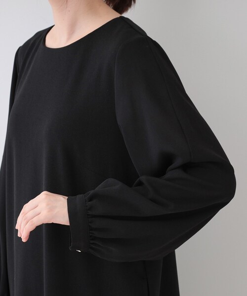 SHOO・LA・RUE（シューラルー）の「【S-3L/お袖デザイン2WAY】異素材ドッキングワンピース（ワンピース・レディース・ブラック/ナチュラル・05/01/02/03/04）」の18枚目の写真