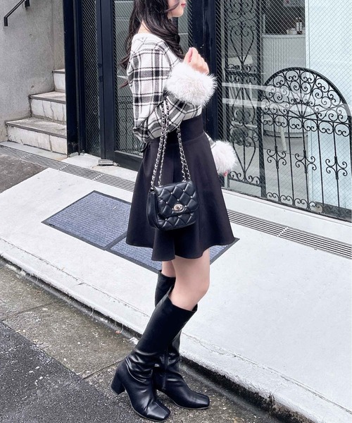 INGNI(イング)の「チェック柄ジャガード袖口ファーニット(ニット/セーター・レディース・オフホワイト/ブラック・M)」の10枚目の写真