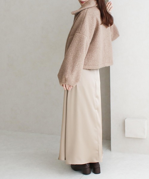 Social GIRL(ソーシャルガール)の「ボリューム袖 シープボア ショートブルゾン ボアジャケット ステンカラーコート(ブルゾン・レディース・チャコールグレー/ブラック/アイボリー/グレイッシュベージュ・M)」の16枚目の写真