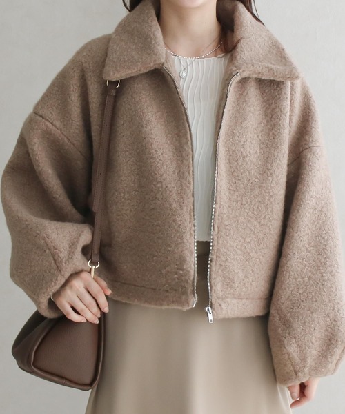 Social GIRL(ソーシャルガール)の「ボリューム袖 シープボア ショートブルゾン ボアジャケット ステンカラーコート(ブルゾン・レディース・チャコールグレー/ブラック/アイボリー/グレイッシュベージュ・M)」の18枚目の写真