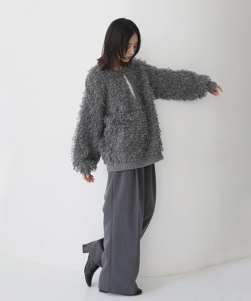 hellam（へラム）の「ループヤーン キーネックニットプルオーバー（ニット/セーター・レディース・チャコール/アイボリー/ブラック・FREE）」の10枚目の写真